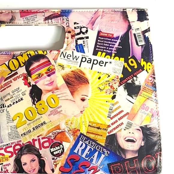 Trendy Magazine Print Clutch - Picture 7 of 10